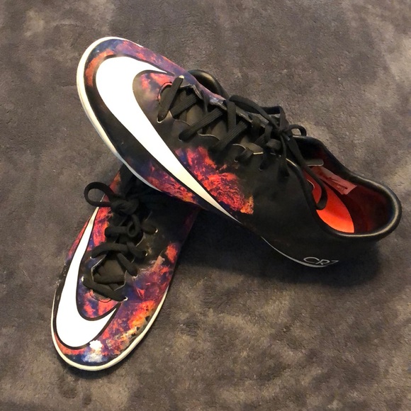 Nike Shoes Womens Indoor Soccer Poshmark